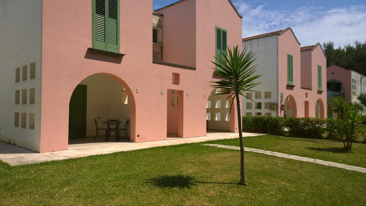 Family Village Otranto Алимини Экстерьер фото