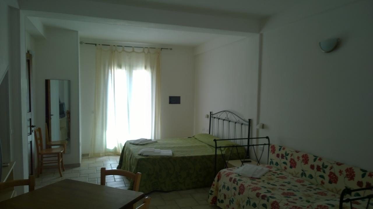 Family Village Otranto Алимини Экстерьер фото