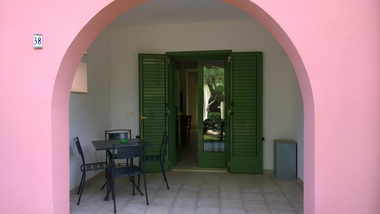 Family Village Otranto Алимини Экстерьер фото